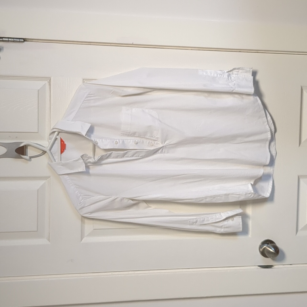 White tunic style shirt